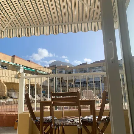 Luminoso Y Con Airco - D4 - Frente A La Piscina En Mareverde