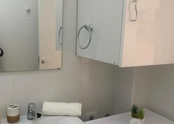 Luminoso Y Con Airco - D4 - Frente A La Piscina En Mareverde *