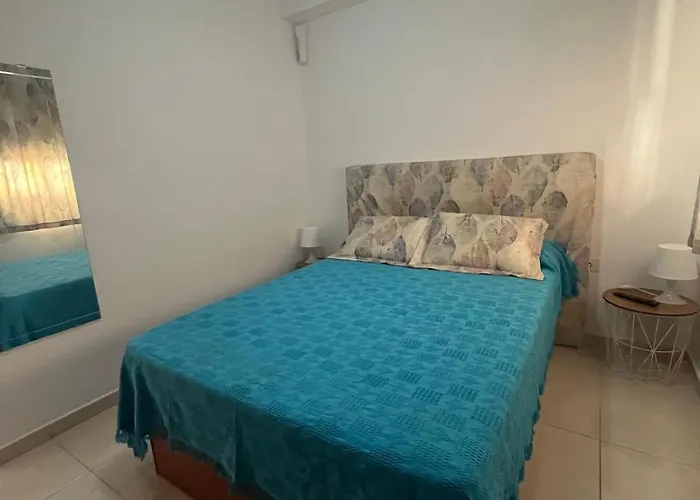 Luminoso Y Con Airco - D4 - Frente A La Piscina En Mareverde Costa Adeje (Tenerife)