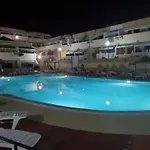 Luminoso Y Con Airco - D4 - Frente A La Piscina En Mareverde 아파트 아데제
